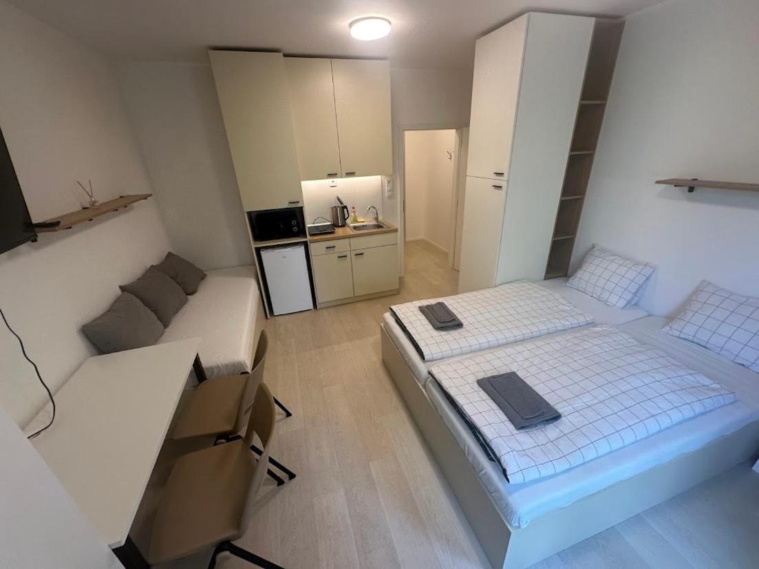 Bella Apartments ブルノ エクステリア 写真