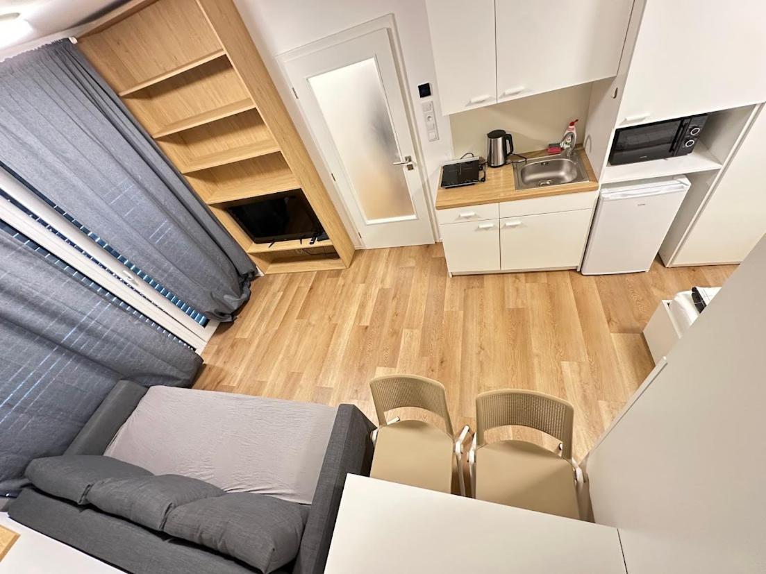 Bella Apartments ブルノ エクステリア 写真